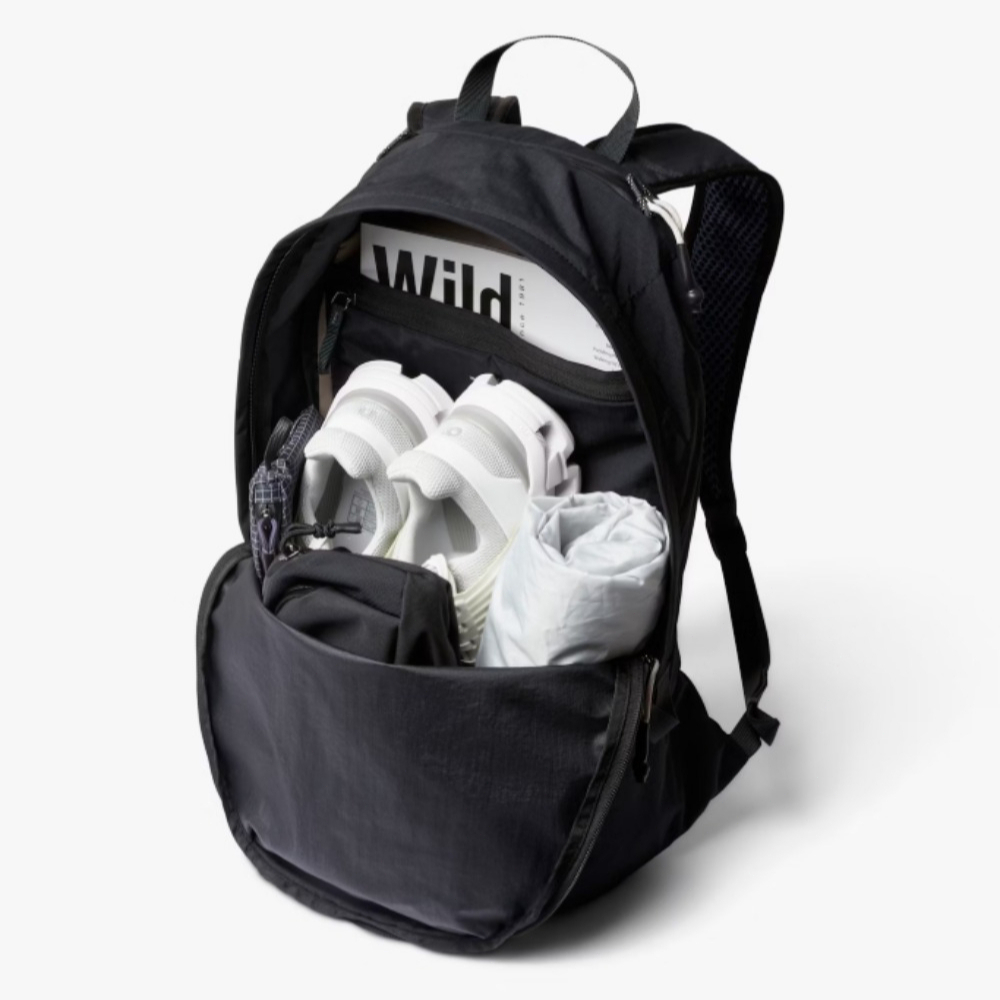 Bellroy Lite Daypack 20L Light - đánh giá và giá Outdoor Adventure Trips